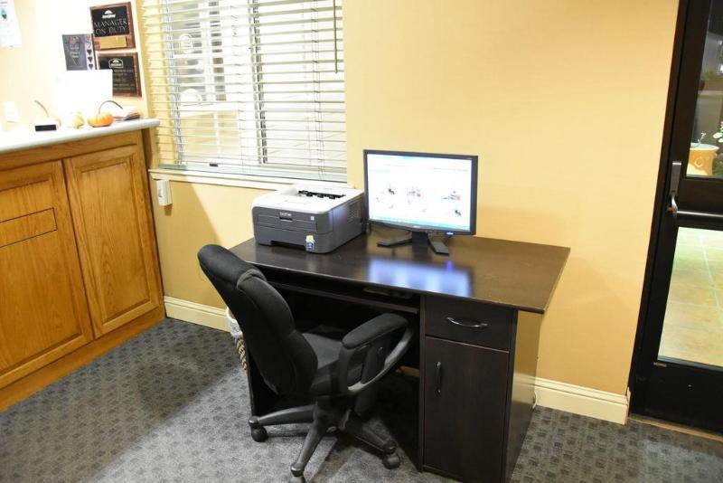 Howard Johnson By Wyndham Middletown Newport Area Εξωτερικό φωτογραφία